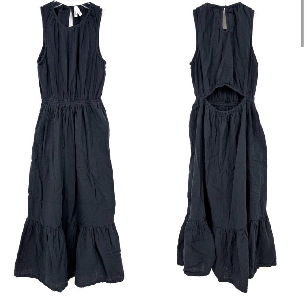 Sleeveless Black Midi Dress with Cutout Back
